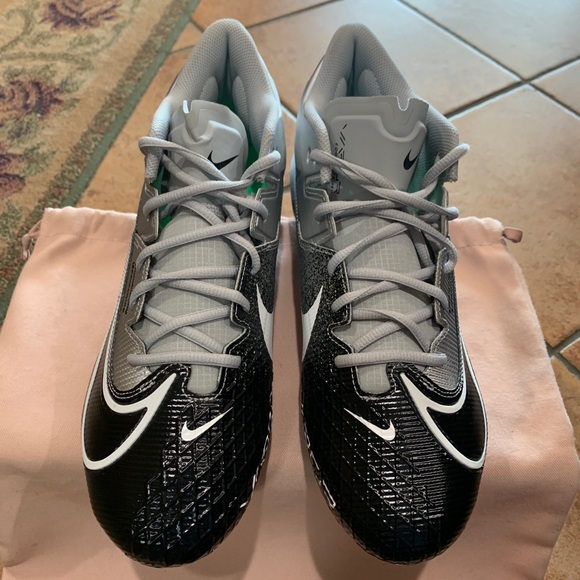 Nike Vapor Edge Elite 360 2 Men\'s Football Cleats